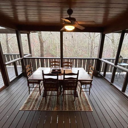 Cozy Creekfront Family Cabin-Pet Friendly -Gamerm-Hot Tub Hiawassee Exteriér fotografie