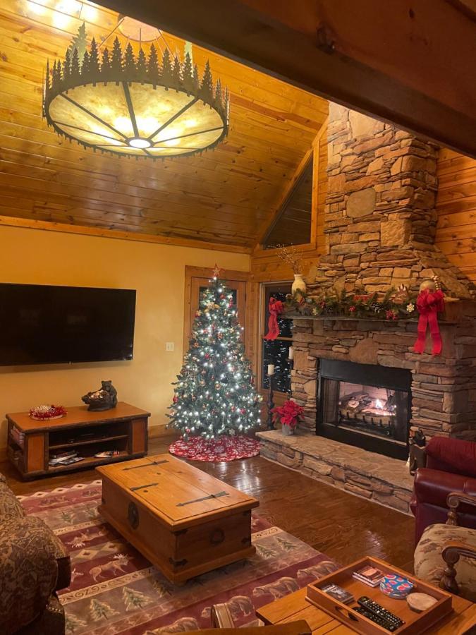 Cozy Creekfront Family Cabin-Pet Friendly -Gamerm-Hot Tub Hiawassee Exteriér fotografie