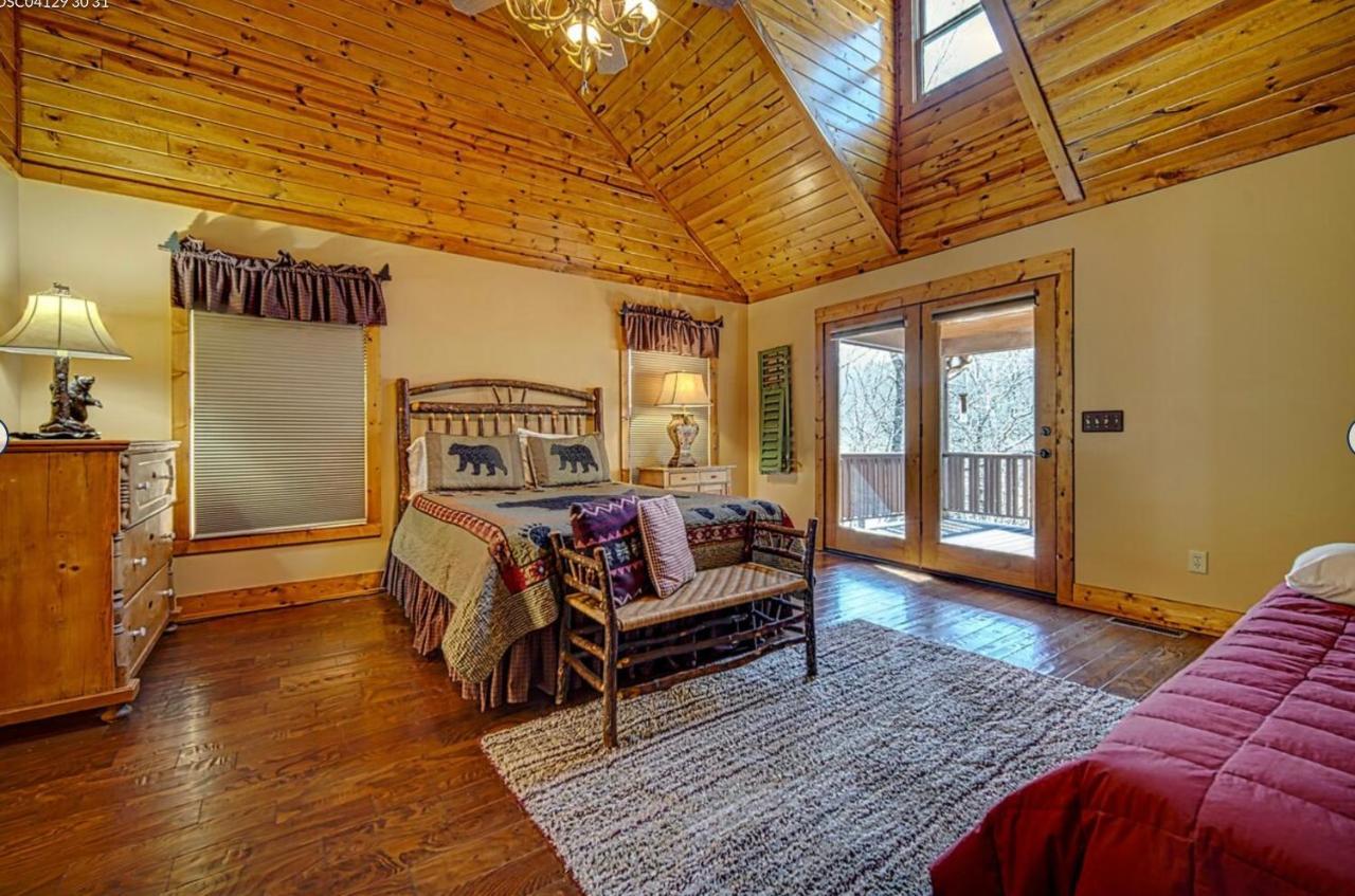 Cozy Creekfront Family Cabin-Pet Friendly -Gamerm-Hot Tub Hiawassee Exteriér fotografie